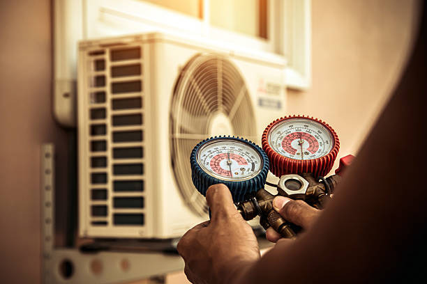 Professional Heat Pump Repair technician working in Waleska, GA